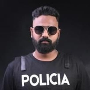 Name : DJ Evic - DJ Artist